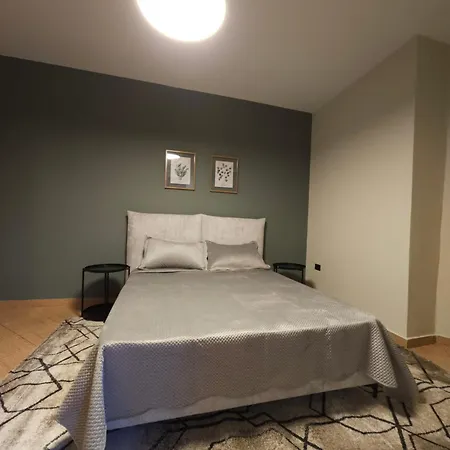 Oda Hotel Tirana 3* Tirana