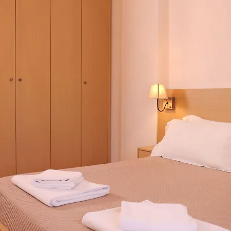 Oda Hotel Tirana 3* Тирана