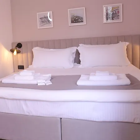 Отель Oda Hotel Tirana Тирана