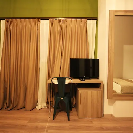 Hotell Oda Hotel Tirana 3*