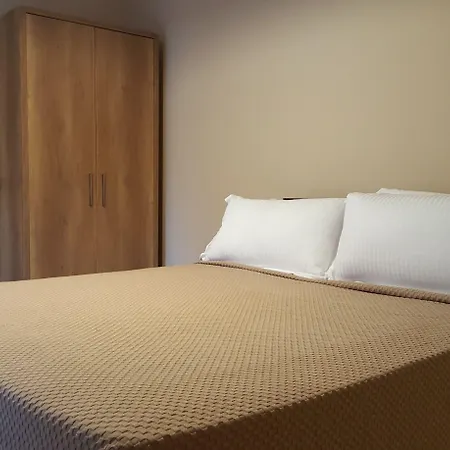 Hotell Oda Hotel Tirana