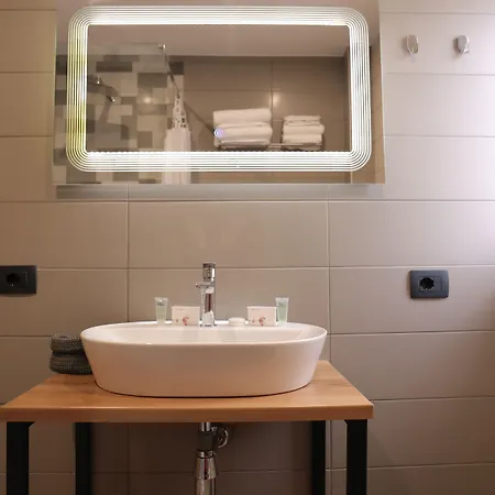 Oda Hotel Tirana Tirana