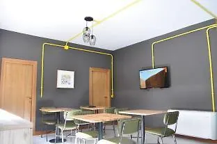 Oda Hotel Tirana 3* Тирана