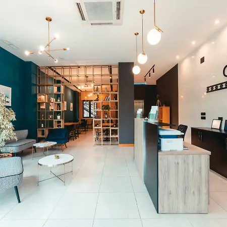 地拉那奥达酒店 酒店 3*