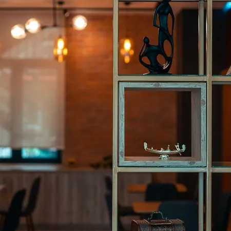 Hotell Oda Hotel Tirana 3*