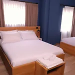 Oda Hotel Tirana Hotel 3*