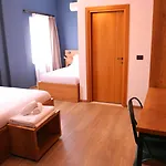 Oda Hotel Tirana 3* Tirana