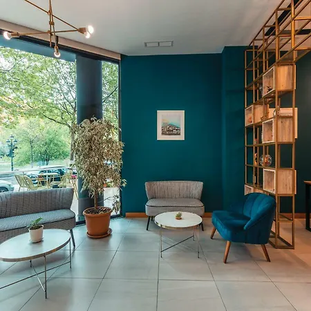 Oda Hotel Tirana 3*