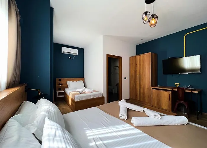 Oda Hotel Tirana 3* Тирана