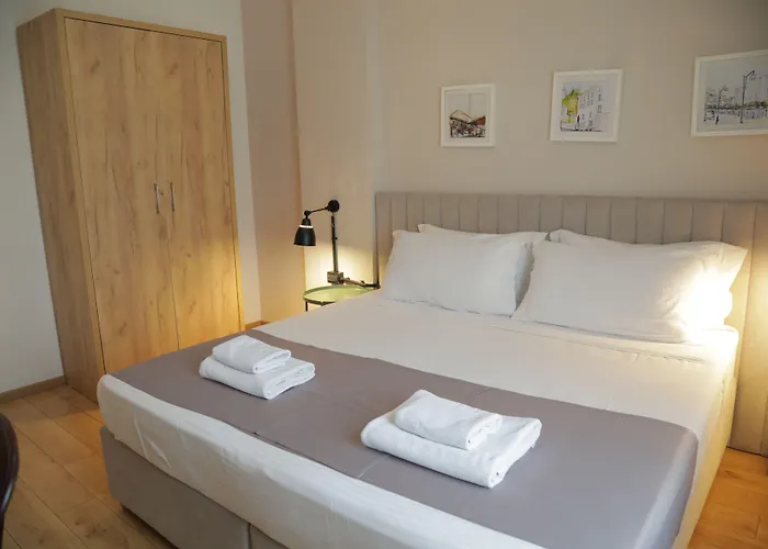 Oda Hotel Tirana Отель