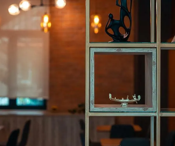 Отель Oda Hotel Tirana 3*